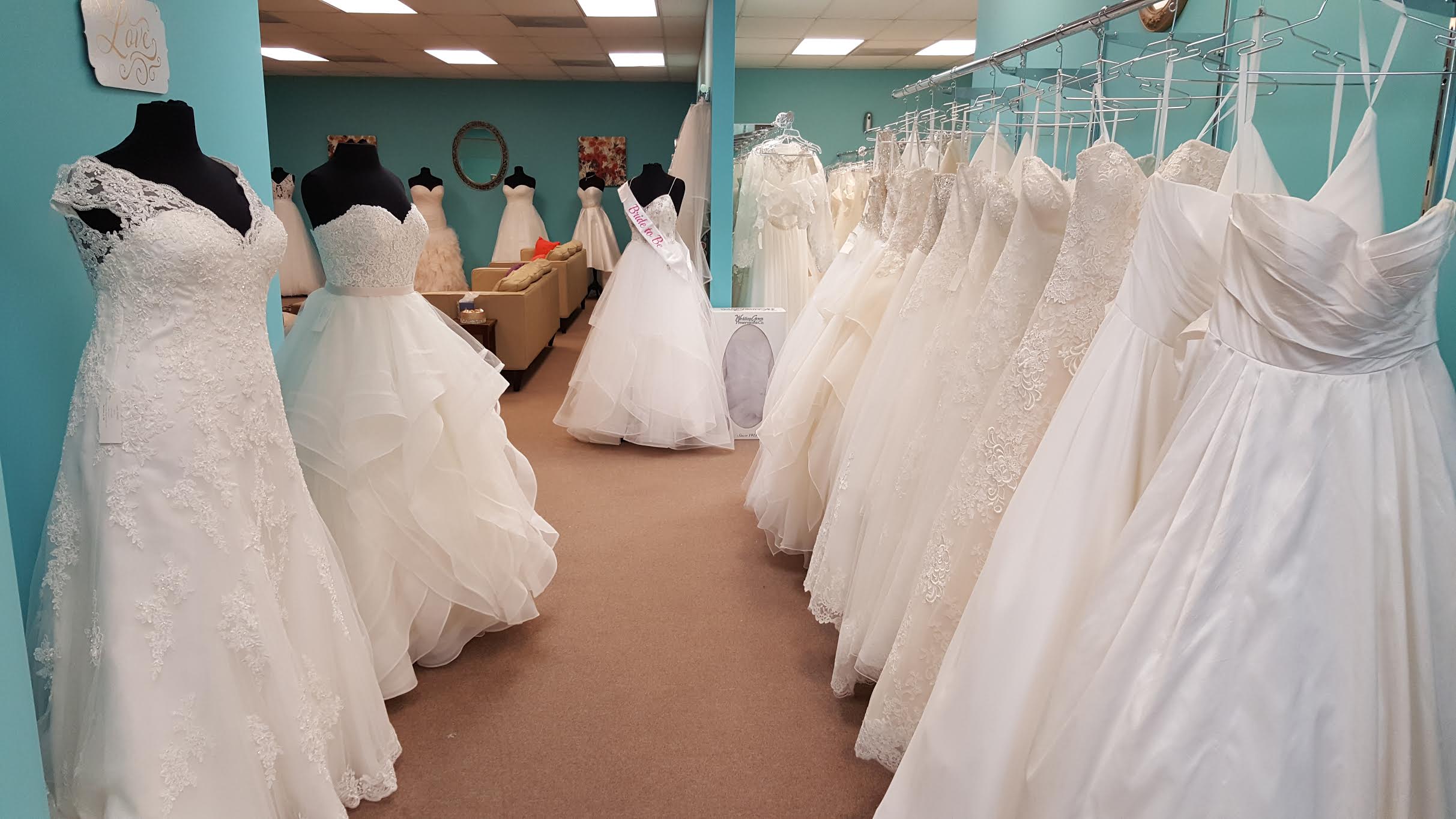 Wedding Dress Shopping Tips - Book Your Experience